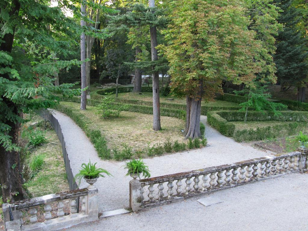 Domaine De Saint Charles Ξενοδοχείο Les Plans Εξωτερικό φωτογραφία